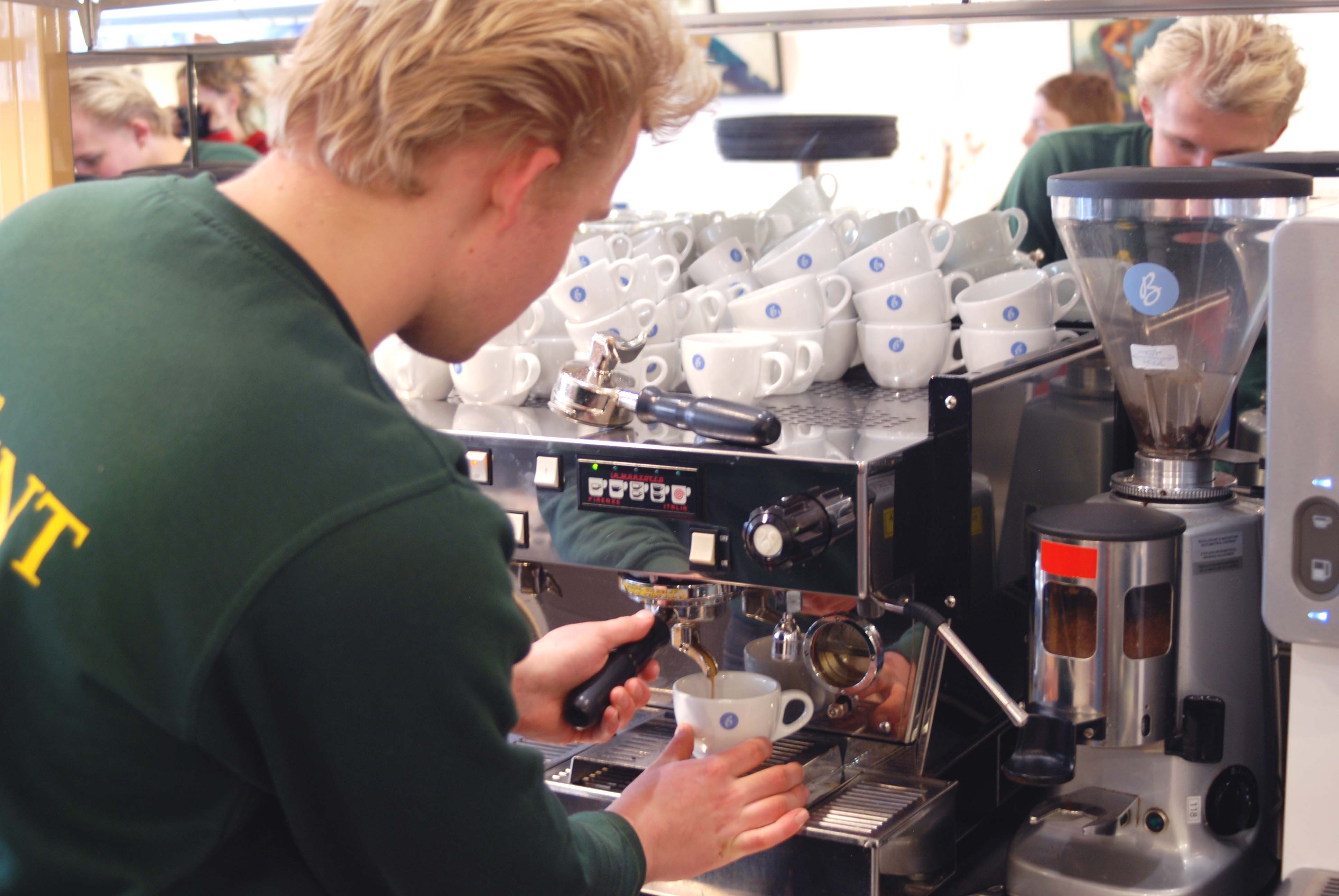 Contact Ijssalon de Mient Alkmaar